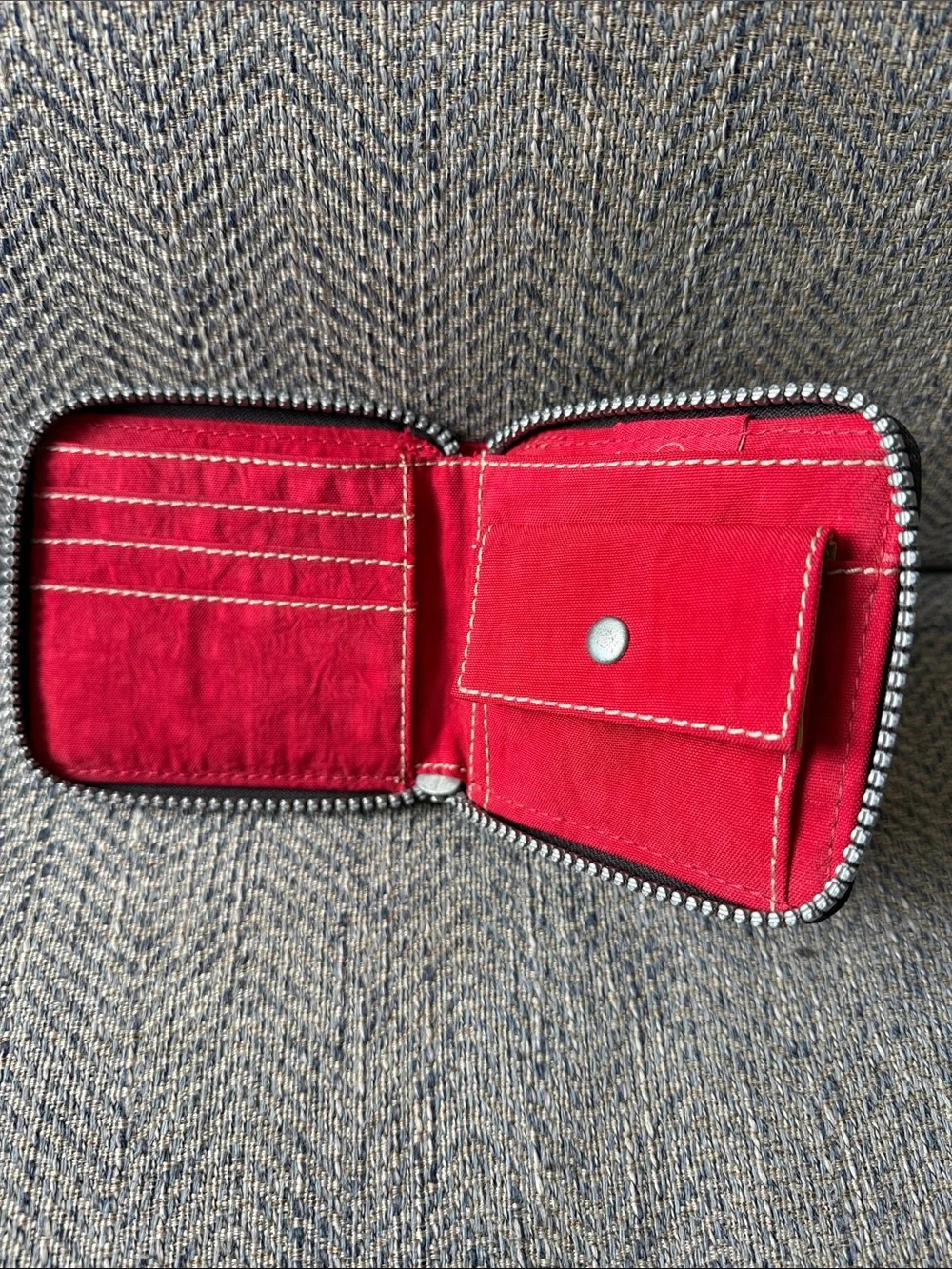 Kipling Red Nylon Wallet - Picture 9 of 12